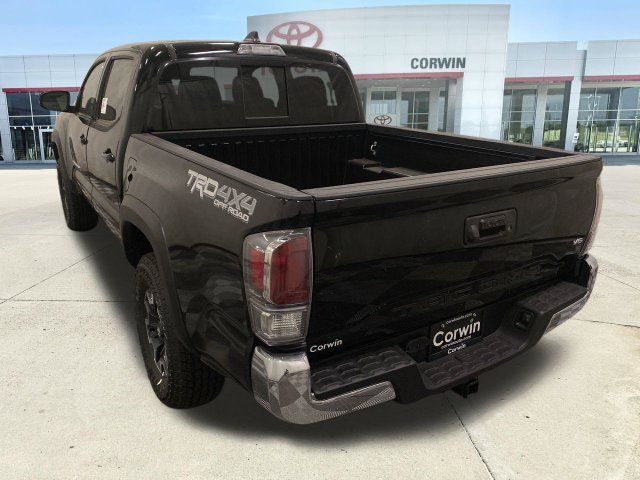 Used 2023 Toyota Tacoma TRD Off-Road AWD/4WD image 7