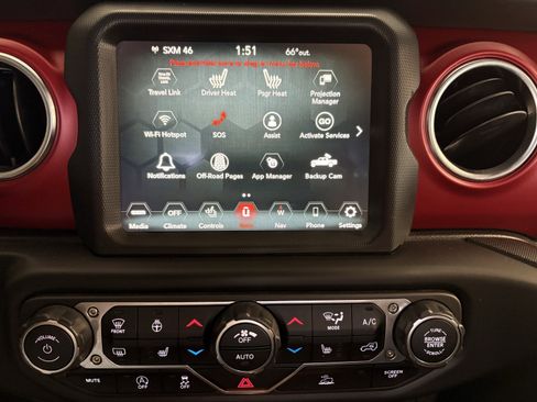 Used 2023 Jeep Gladiator Rubicon w/ LED Lighting Group image 10