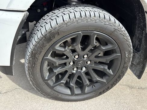 Used 2025 RAM 1500 Limited image 14