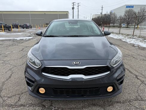 Used 2019 Kia Forte FE image 8