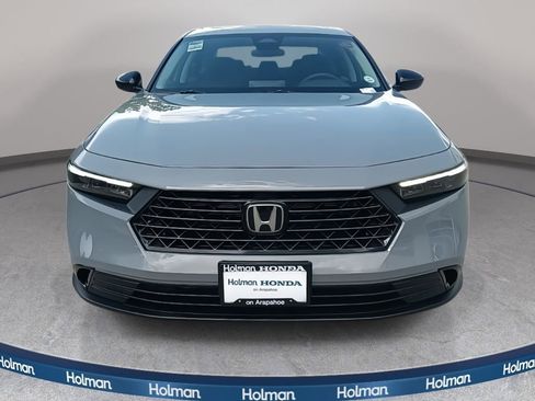 New 2025 Honda Accord SE image 3
