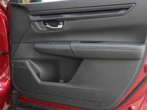Used 2024 Honda CR-V EX image 9