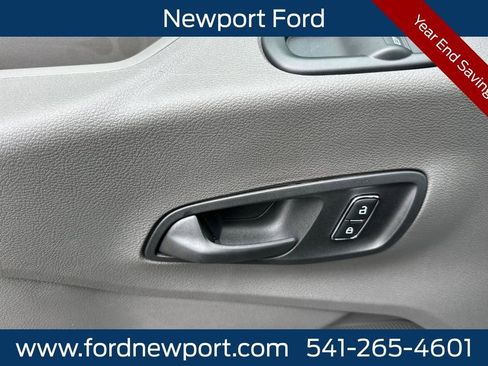 New 2025 Ford Transit 250 148 Medium Roof Extended AWD w/ Load Area Protection Package image 8