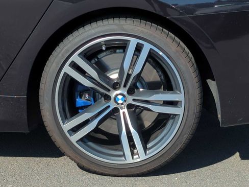 Used 2018 BMW 750i xDrive image 14