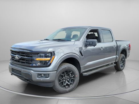 New 2026 Ford F150 XLT w/ Equipment Group 302A MID image 2