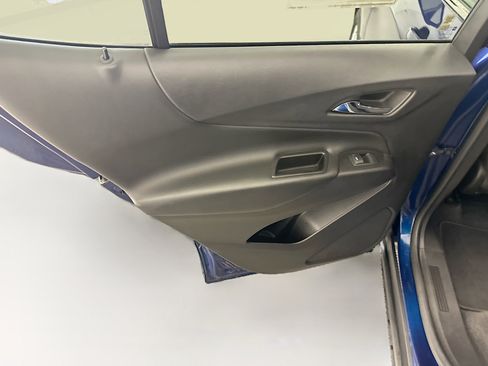 Used 2022 Chevrolet Equinox LT AWD/4WD image 26