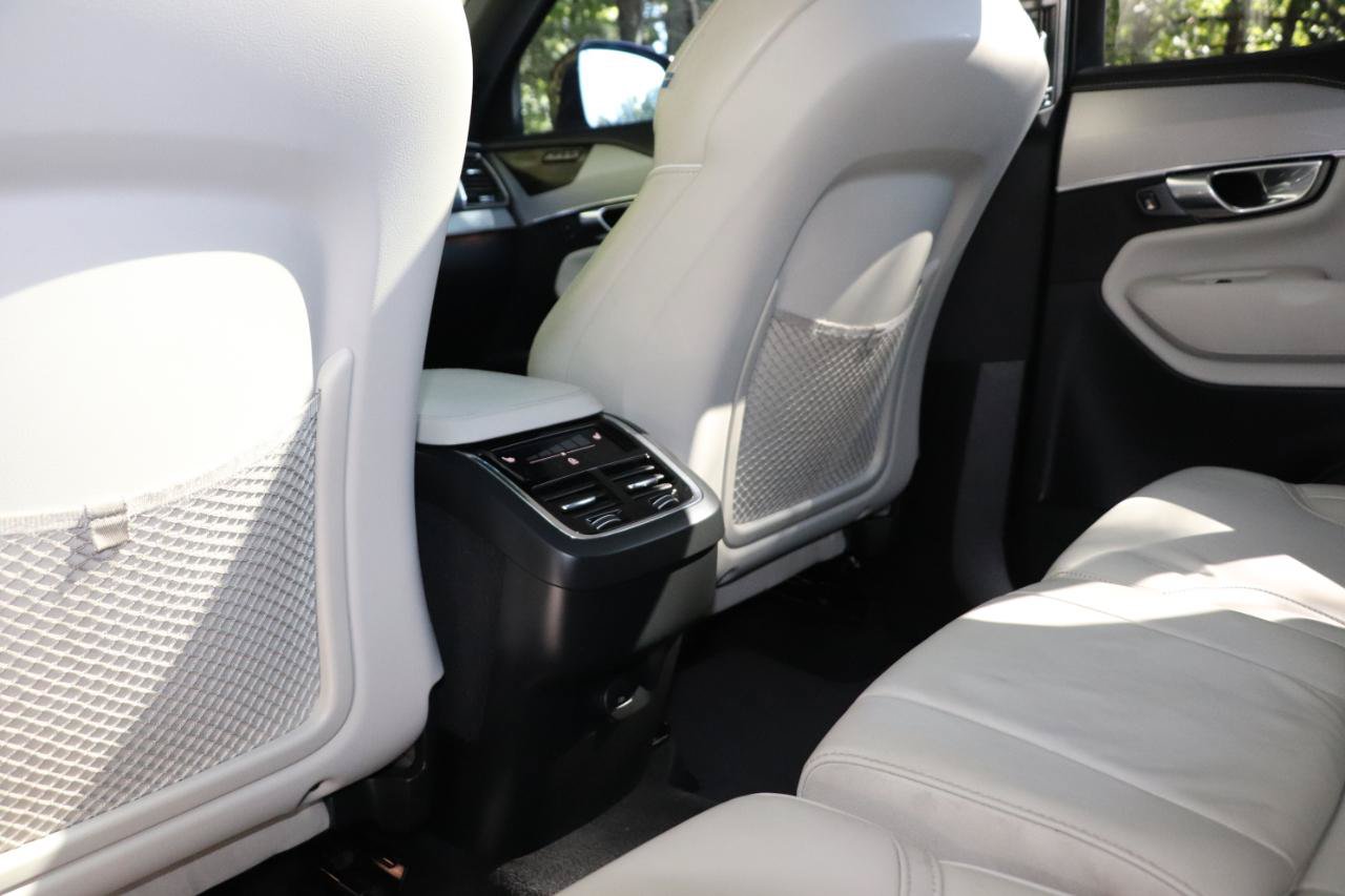 Used 2021 Volvo XC90 T6 R-Design w/ Advanced Package AWD/4WD image 28