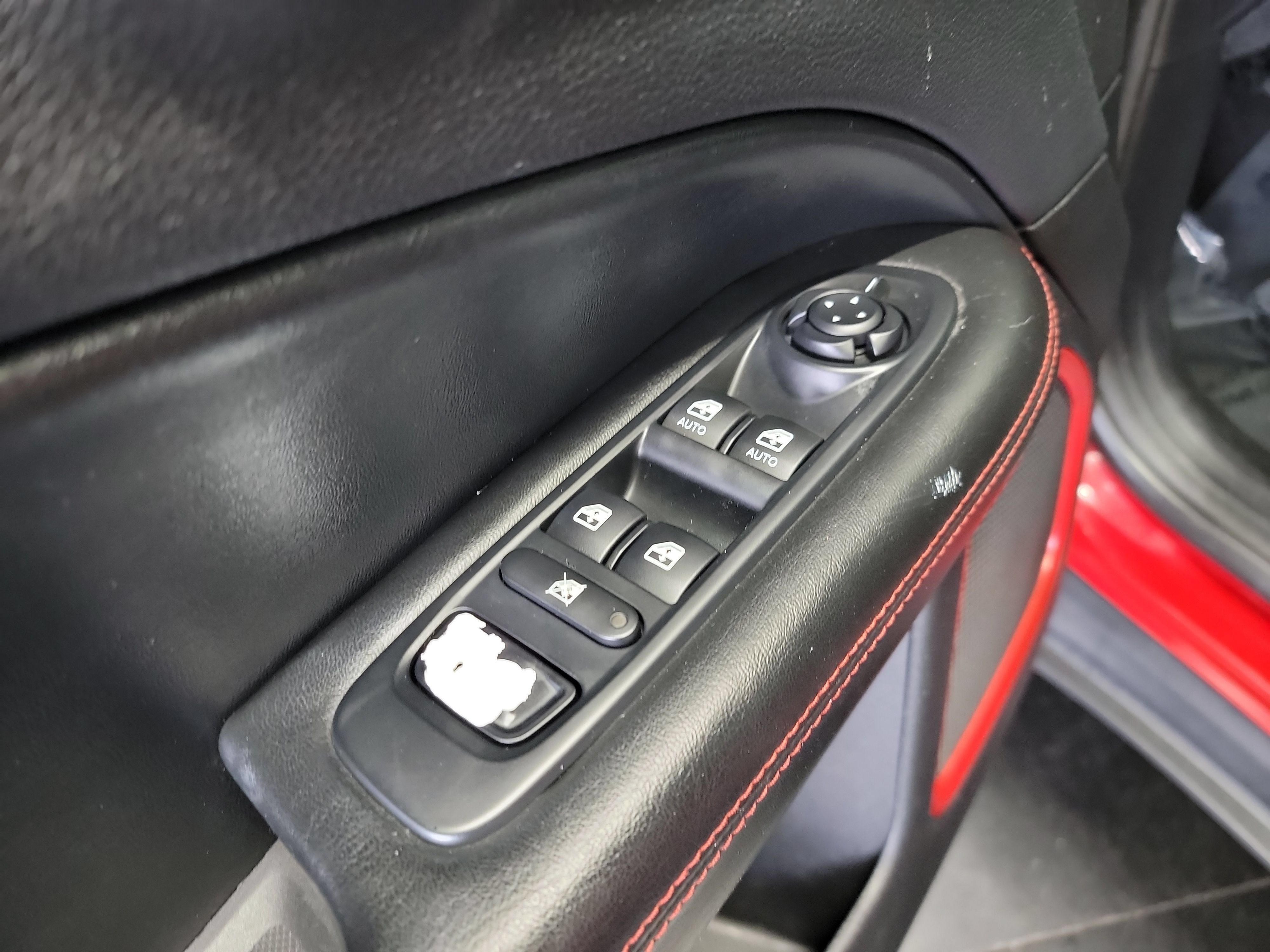 Used 2018 Jeep Compass Trailhawk w/ Leather Interior Group AWD/4WD image 14