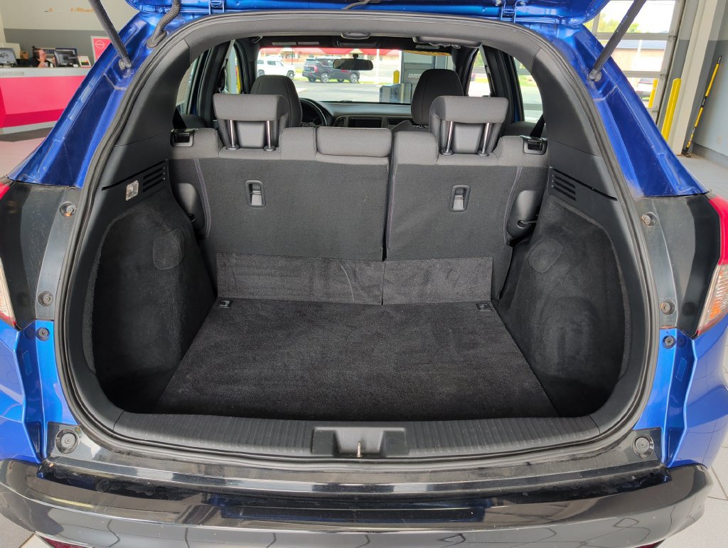 Used 2019 Honda HR-V Sport image 36