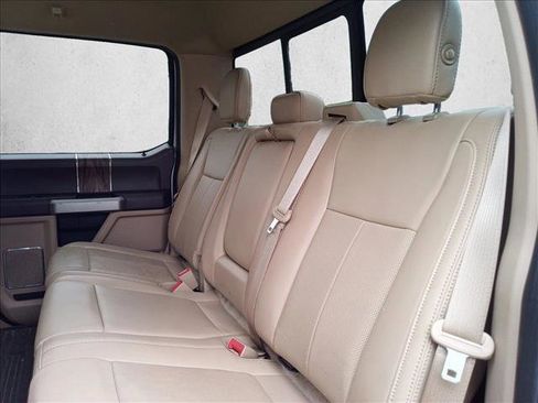 Used 2019 Ford F150 Lariat w/ FX4 Off-Road Package image 11