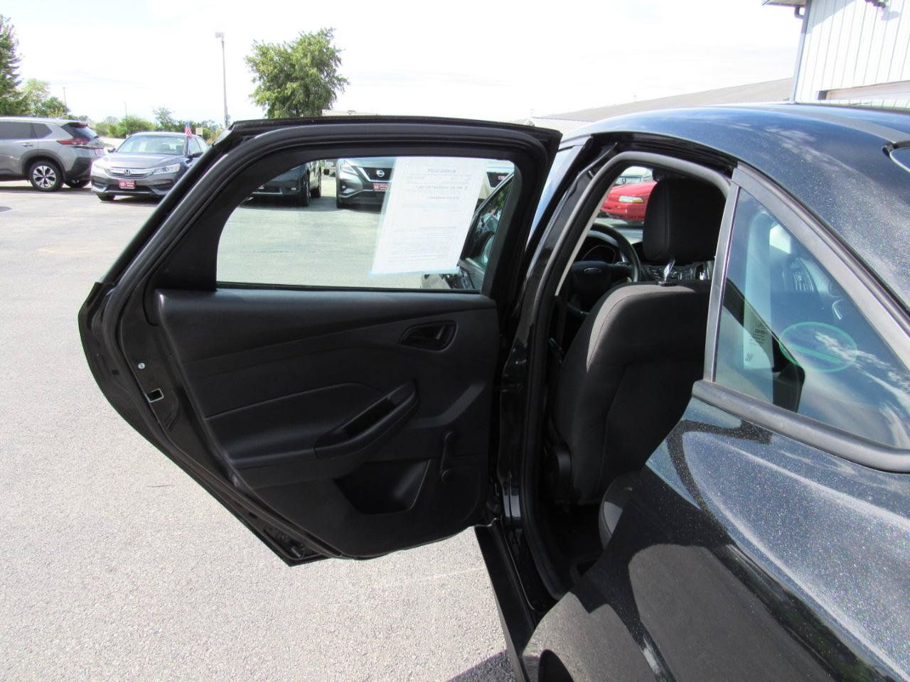 Used 2014 Ford Focus S FWD image 34