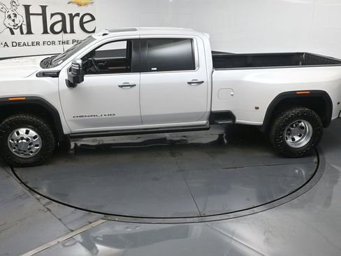 Used 2024 GMC Sierra 3500 Denali Ultimate image 39