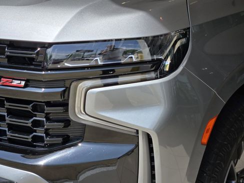 Used 2024 Chevrolet Tahoe Z71 AWD/4WD image 8