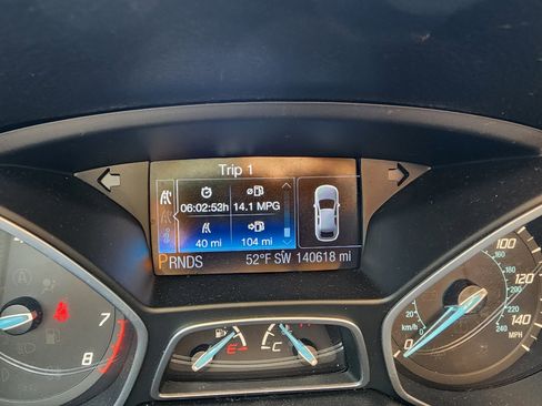 Used 2014 Ford Focus Titanium image 27