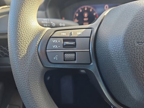 Used 2025 Honda Accord SE image 21