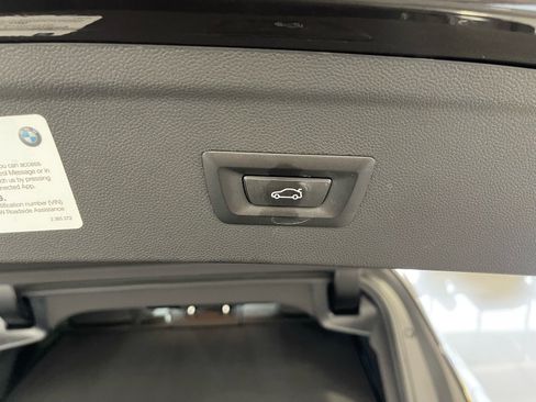 Used 2022 BMW iX xDrive50 w/ Premium Package AWD/4WD image 37