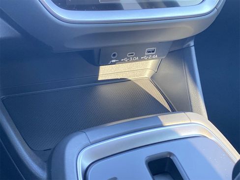 New 2025 Subaru Crosstrek 2.0i Premium image 24