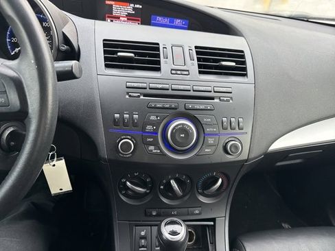 Used 2012 MAZDA MAZDA3 i Grand Touring image 10