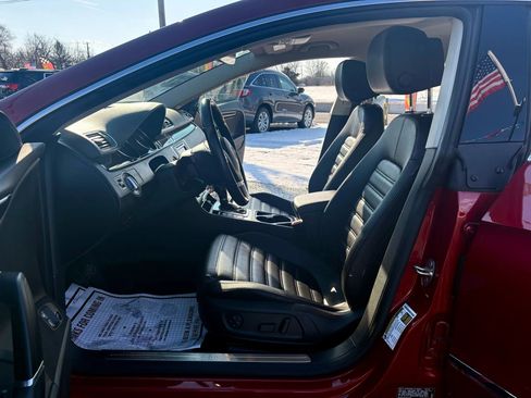 Used 2017 Volkswagen CC Sport image 16