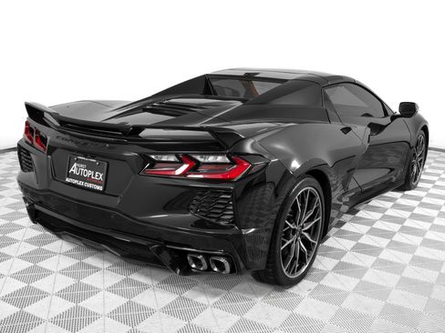 Used 2023 Chevrolet Corvette Stingray Premium Conv w/ Z51 Performance Package RWD image 7