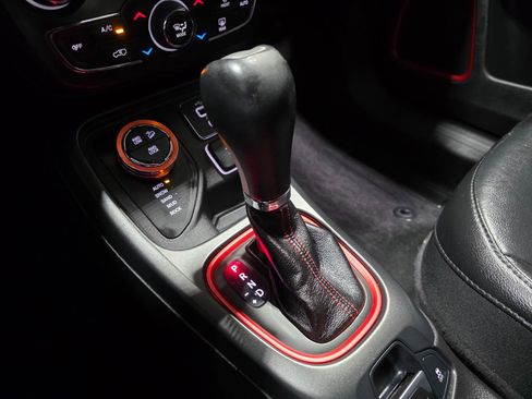 Used 2019 Jeep Compass Trailhawk w/ Leather Interior Group image 35