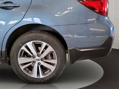 Used 2018 Subaru Outback 2.5i Limited w/ 50th Anniversary Edition image 35