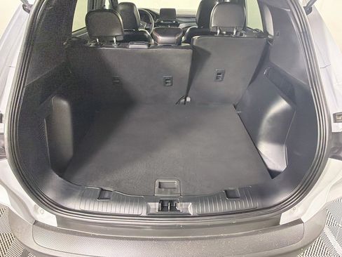 Used 2025 Ford Escape ST-Line FWD image 28