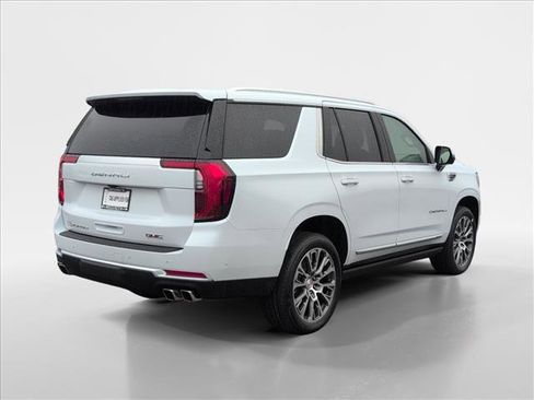 New 2026 GMC Yukon Denali w/ Sun & Power Step Package image 6