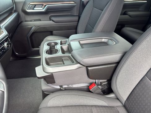 Used 2024 Chevrolet Silverado 1500 RST w/ Z71 Off-Road Package image 20