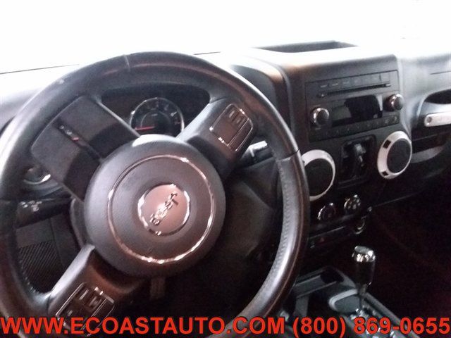 Used 2014 Jeep Wrangler Unlimited Sport w/ Quick Order Package 24S AWD/4WD image 11