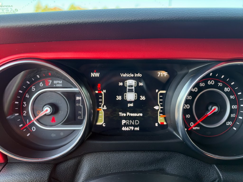 Used 2020 Jeep Gladiator Rubicon w/ Cold Weather Group AWD/4WD image 19