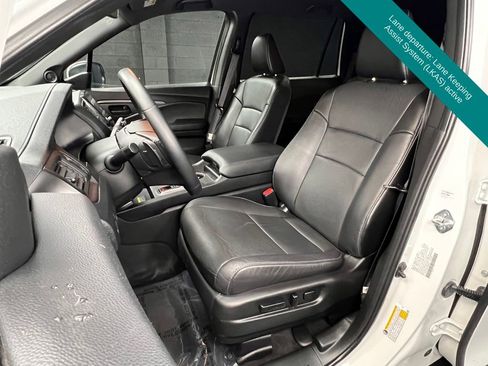 Used 2024 Honda Passport EX-L image 4