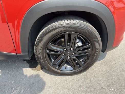 Used 2024 Chevrolet Trax ACTIV w/ Driver Confidence Package FWD image 18
