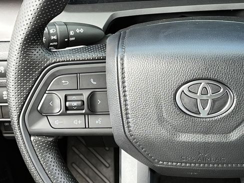 New 2026 Toyota Tacoma SR5 AWD/4WD image 12