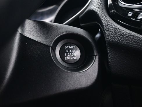 Used 2021 Jeep Compass Latitude AWD/4WD image 23