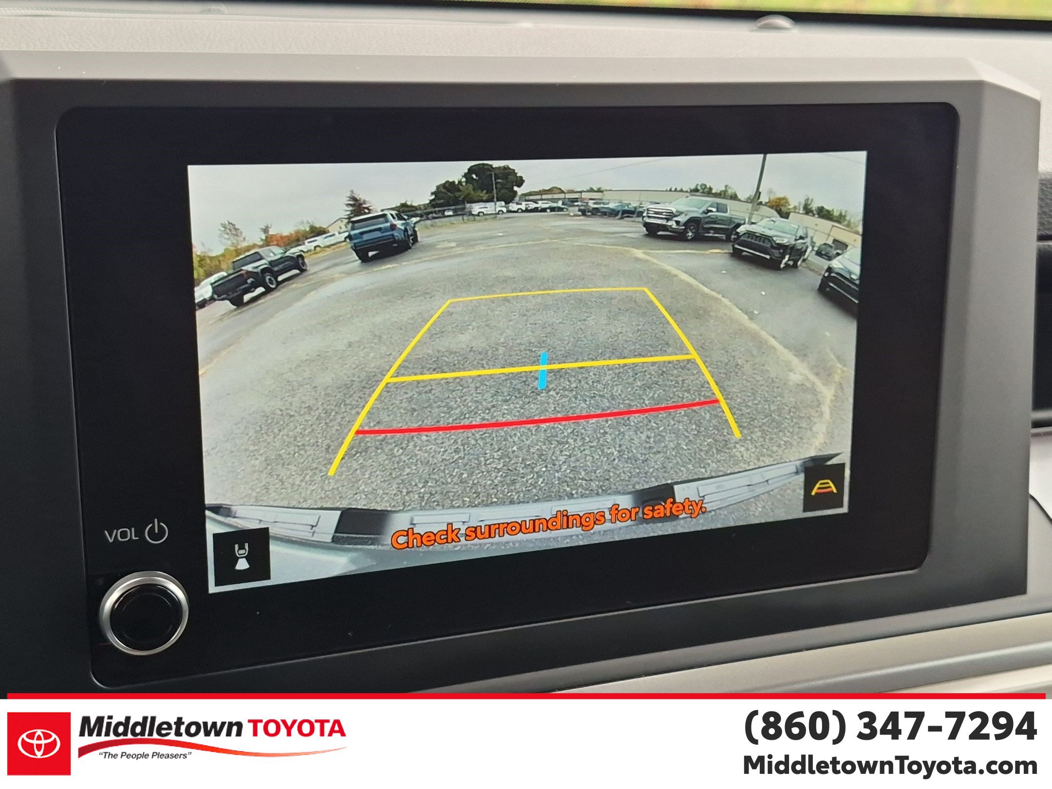 Used 2025 Toyota Tacoma SR5 AWD/4WD image 24
