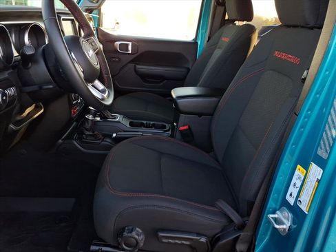 Used 2019 Jeep Wrangler Unlimited Rubicon image 15