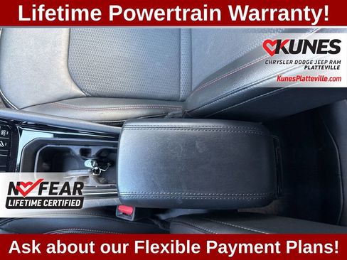 Used 2025 Jeep Compass Trailhawk image 24