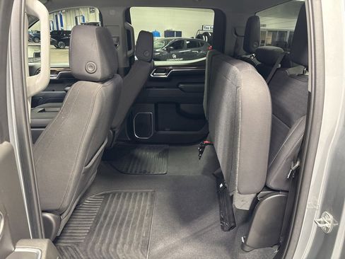 Used 2023 Chevrolet Silverado 1500 LT image 31