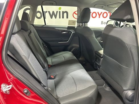 Used 2025 Toyota RAV4 XLE image 14