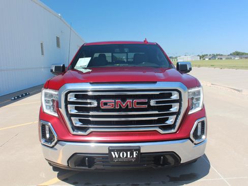 Used 2021 GMC Sierra 1500 SLT w/ SLT Premium Package AWD/4WD image 3