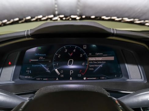 Used 2023 Chevrolet Corvette Stingray Preferred Cpe w/ Z51 Performance Package RWD image 31