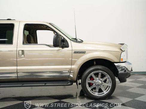 Used 2000 Ford Excursion XLT image 29