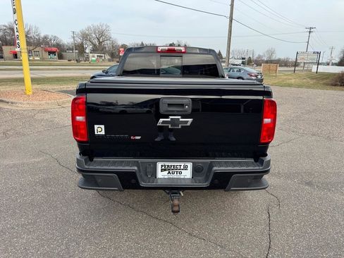 Used 2020 Chevrolet Colorado Z71 w/ Z71 Midnight Edition image 6