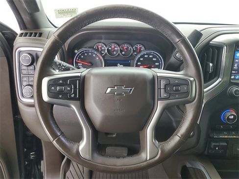 Used 2021 Chevrolet Silverado 1500 LT Trail Boss w/ LT Trail Boss Premium Package image 21