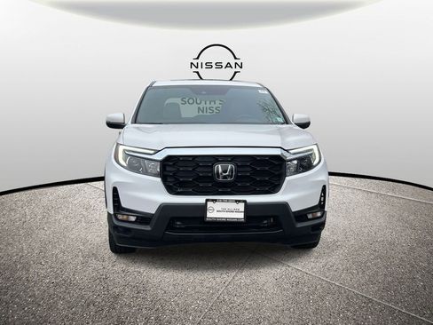 Used 2023 Honda Passport EX-L image 2