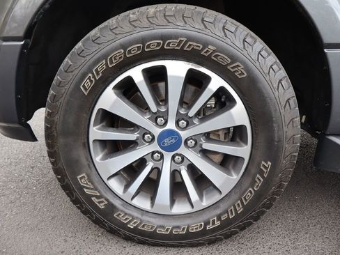 Used 2017 Ford Expedition XLT w/ Equipment Group 202A image 43