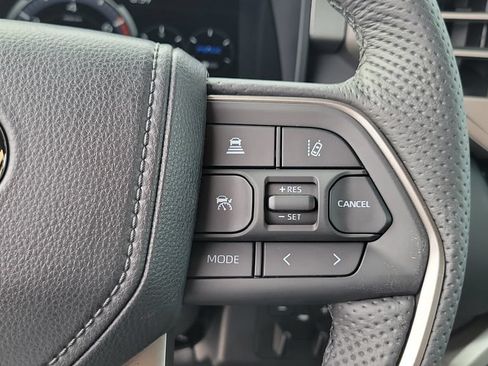 New 2026 Toyota Tundra Limited AWD/4WD image 21