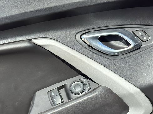 Used 2019 Chevrolet Camaro LT image 13