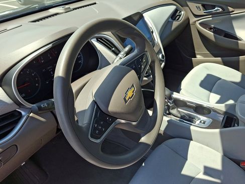 Used 2024 Chevrolet Malibu LT FWD image 29